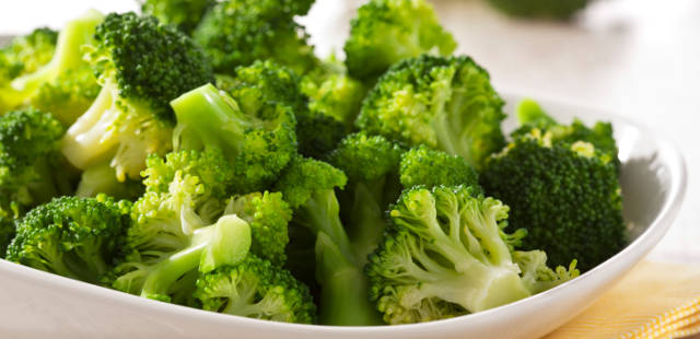 2013-10-11-broccoli-component-could-help-prevent-or-treat-breast-cancer-inline