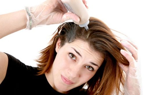 Mỗi lần sử dụng hóa chất làm tóc là 1 lần đến gần án tử ung thư