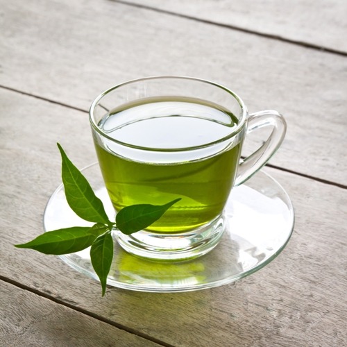 Công thức detox từ trà xanh