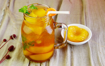Cách làm detox tea từ trái đào đảm bảo ngon mê ly