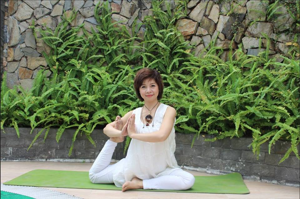 Huấn luyện viên Yoga Nguyễn Hiếu