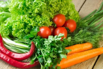 Ăn nhiều rau xanh, củ quả tươi sẽ giúp tăng cường chức năng gan.